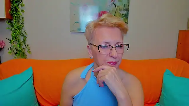 iamyourdream89 online show from 04/10/26, 02:44