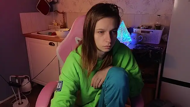 Frank Fraer online show from 10/04/25, 05:11