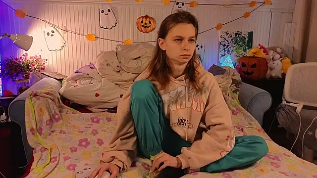 Frank Fraer online show from 10/26/25, 02:23