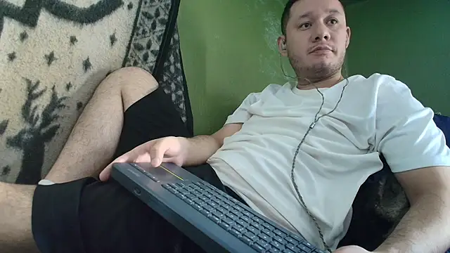 sweet cock28 online show from 09/23/25, 03:15