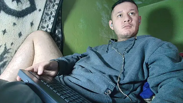 sweet cock28 online show from 10/07/25, 03:36