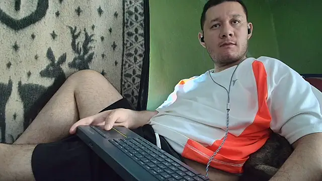 sweet cock28 online show from 04/24/26, 03:47
