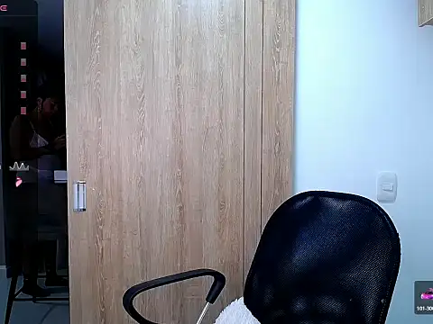 Danna Ross  online show from 01/17/26, 04:22