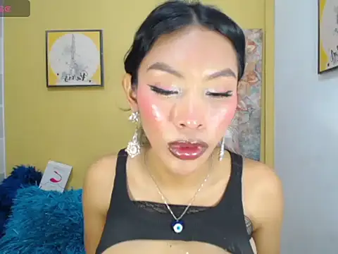 Snapshot of NannyaBitch chatting on 06/23/26, 04:43 NannyaBitch online show from 06/23/26, 04:43
