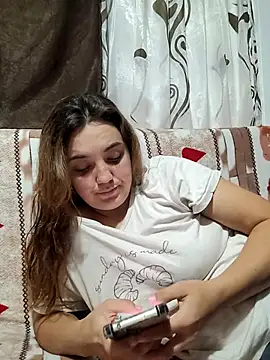 patriciajoy20 online show from 10/13/25, 08:42