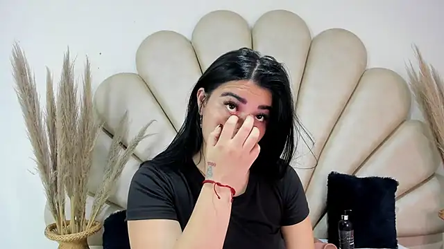 Natasha  Blue online show from 10/11/25, 10:36