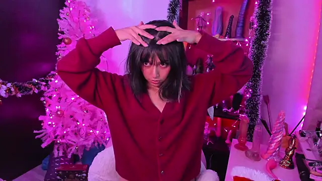 Snapshot of amber_yull chatting on 12/15/24, 04:40 amber yull online show from 12/15/24, 04:40