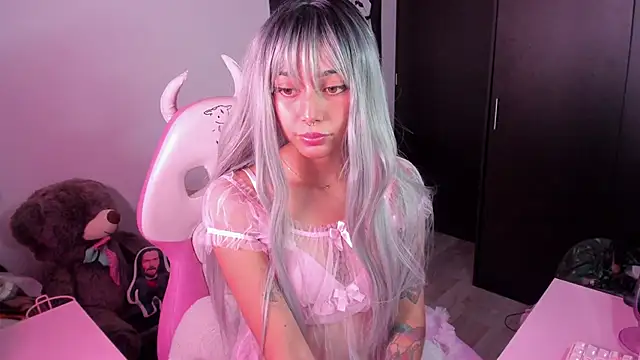 Snapshot of amber_yull chatting on 09/25/25, 01:53 amber yull online show from 09/25/25, 01:53