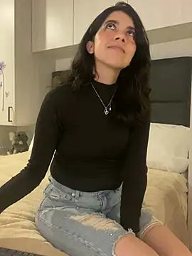 saori 10 online show from 03/06/25, 05:14