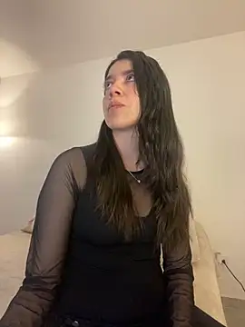 saori 10 online show from 12/15/25, 05:34