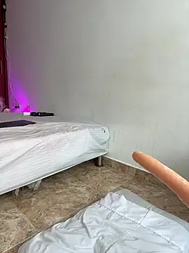 nicolette sweet  online show from 03/11/25, 03:12