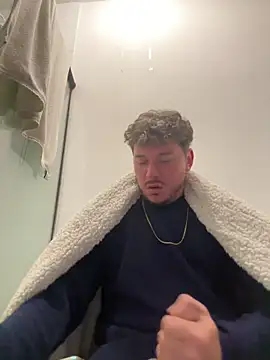 Snapshot of guaposexyh0t chatting on 06/01/26, 04:58 guaposexyh0t online show from 06/01/26, 04:58