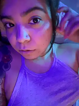 kimmiakiss22 online show from 02/16/25, 09:48