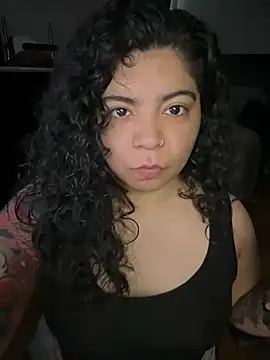 kimmiakiss22 online show from 07/07/26, 07:29
