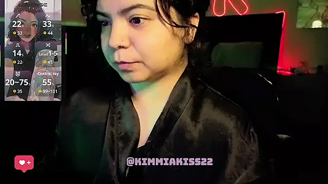 kimmiakiss22 online show from 07/12/26, 07:54