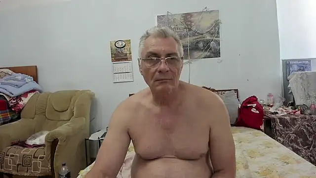 Snapshot of sexman181166 chatting on 06/29/26, 09:59 sexman181166 online show from 06/29/26, 09:59