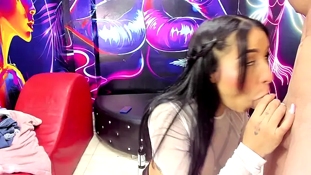 hot-threesome online show from 11/22/25, 03:22