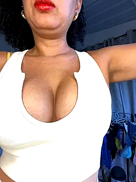 Snapshot of cataleya-miller_ chatting on 09/13/25, 10:20 cataleya-miller  online show from 09/13/25, 10:20