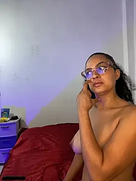 cataleya-miller  online show from 02/12/26, 11:49