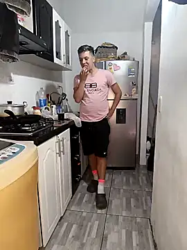 catire2323 online show from 12/13/24, 06:16