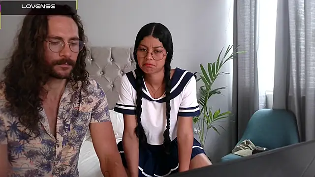 mini kunis online show from 11/16/25, 03:17