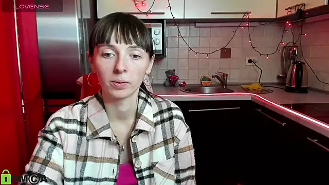 TayanaJons online show from 02/25/25, 10:58