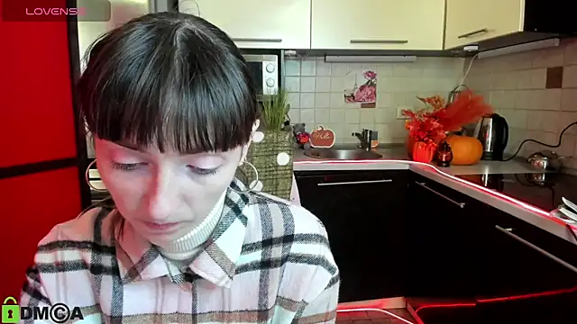 TayanaJons online show from 11/19/25, 08:03