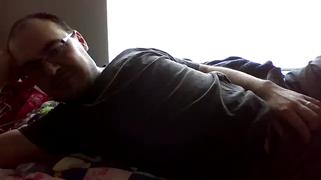 Snapshot of zman237 chatting on 03/19/25, 05:50 zman237 online show from 03/19/25, 05:50