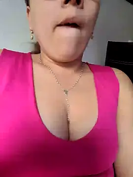 selena gomez2 online show from 02/16/25, 07:49