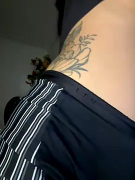 Valery rhoades online show from 12/20/25, 05:03