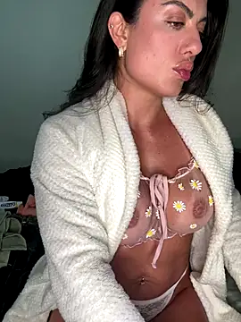 ise mahh online show from 10/08/25, 03:04