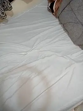 sweet vee42 online show from 02/26/25, 01:11