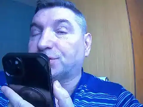 Snapshot of GYurmoka70 chatting on 01/23/25, 08:57 GYurmoka70 online show from 01/23/25, 08:57