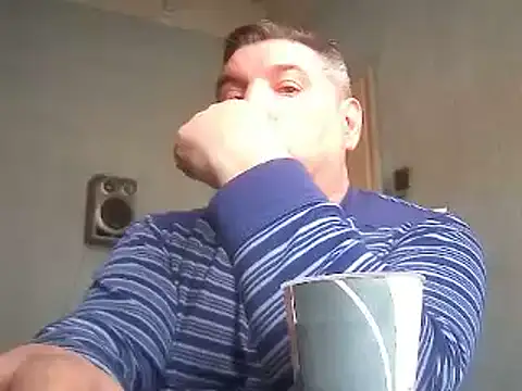 Snapshot of GYurmoka70 chatting on 02/04/25, 02:10 GYurmoka70 online show from 02/04/25, 02:10