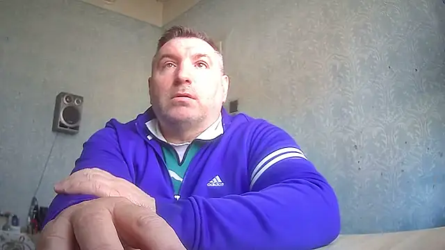 Snapshot of GYurmoka70 chatting on 02/25/25, 10:47 GYurmoka70 online show from 02/25/25, 10:47