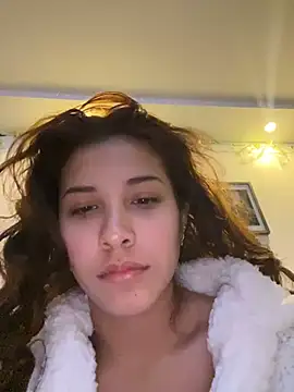 crystal bunny7 online show from 12/06/24, 11:57