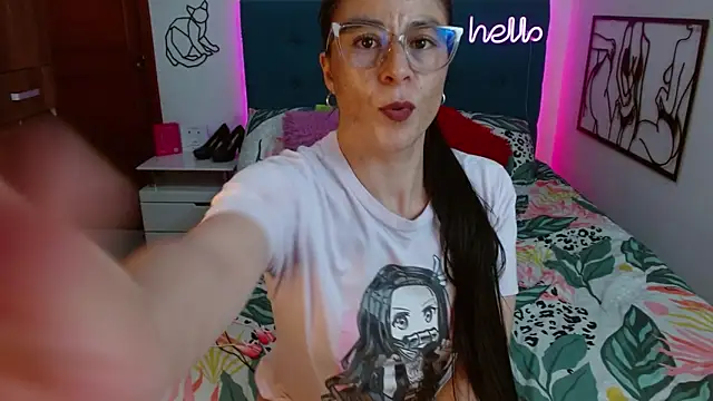 antonella sweet33 online show from 10/09/25, 09:24