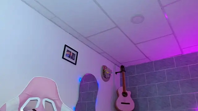 Dakota bumm online show from 04/11/26, 04:44