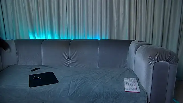 Skinny Nally online show from 09/29/25, 01:22