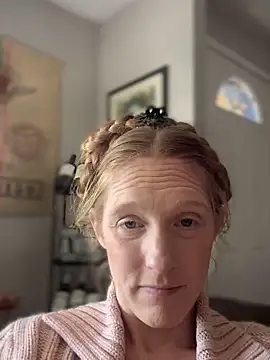 GoldenFlameGoddess online show from 02/27/25, 10:09