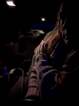 GoldenFlameGoddess online show from 12/15/25, 03:05