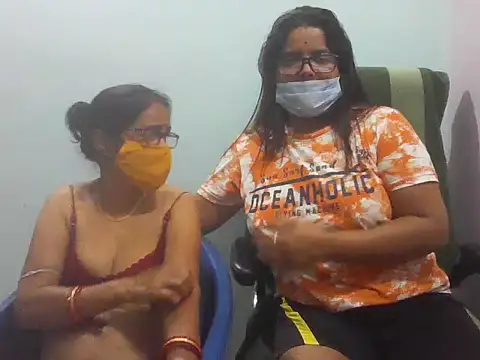 gyanvi1 online show from 02/01/25, 02:13