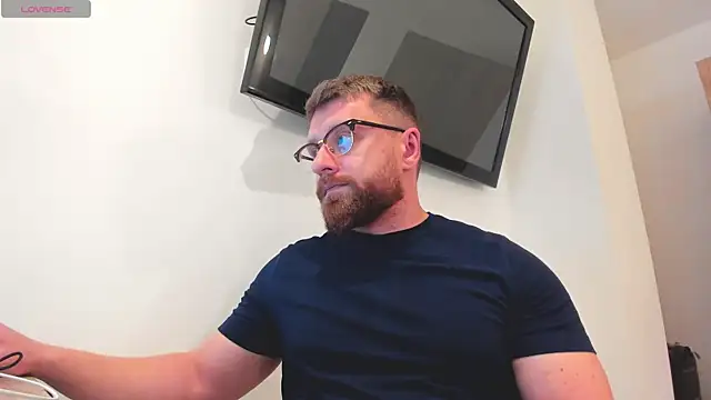 Findom guy online show from 02/25/26, 02:10