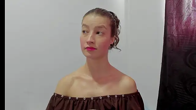 MiiaVolkova online show from 11/06/25, 06:31