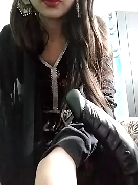 Snapshot of Noor_Darliing chatting on 01/28/25, 02:53 Noor Darliing online show from 01/28/25, 02:53