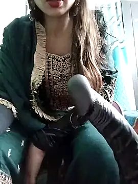 Snapshot of Noor_Darliing chatting on 01/29/25, 05:56 Noor Darliing online show from 01/29/25, 05:56