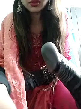 Snapshot of Noor_Darliing chatting on 02/11/25, 03:18 Noor Darliing online show from 02/11/25, 03:18