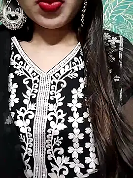 Snapshot of Noor_Darliing chatting on 02/24/25, 06:04 Noor Darliing online show from 02/24/25, 06:04