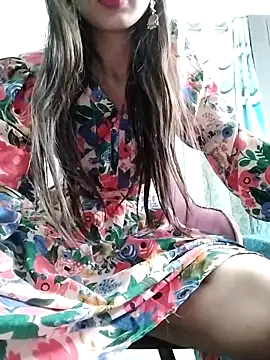 Snapshot of Noor_Darliing chatting on 03/06/25, 06:37 Noor Darliing online show from 03/06/25, 06:37