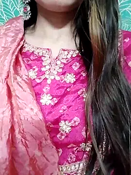 Snapshot of Noor_Darliing chatting on 03/17/25, 06:11 Noor Darliing online show from 03/17/25, 06:11